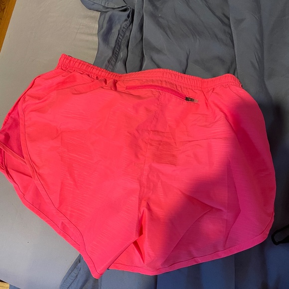 Bundle of 2 Nike  Shorts - Picture 6 of 8